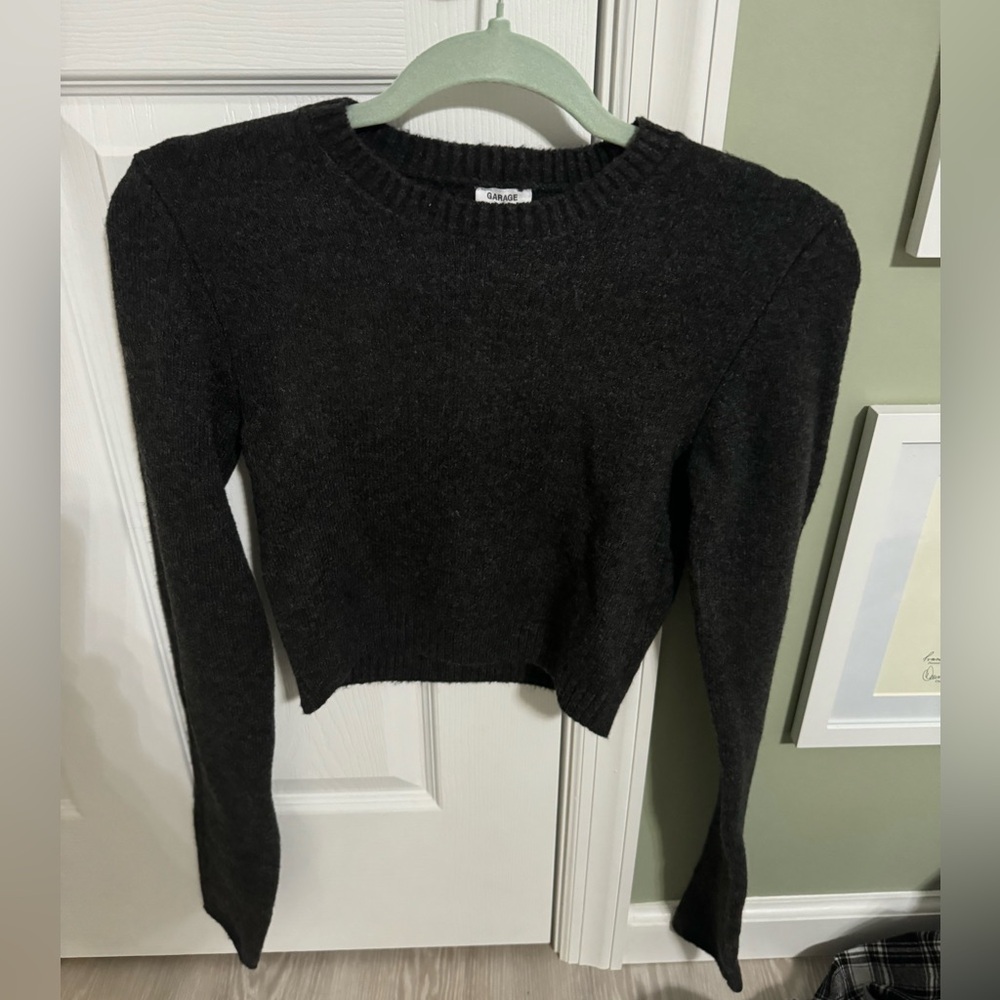 Cropped sweater